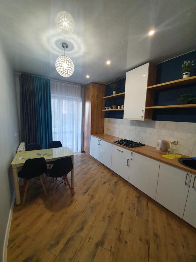 Жк Яровиця Lutsk Luaran gambar