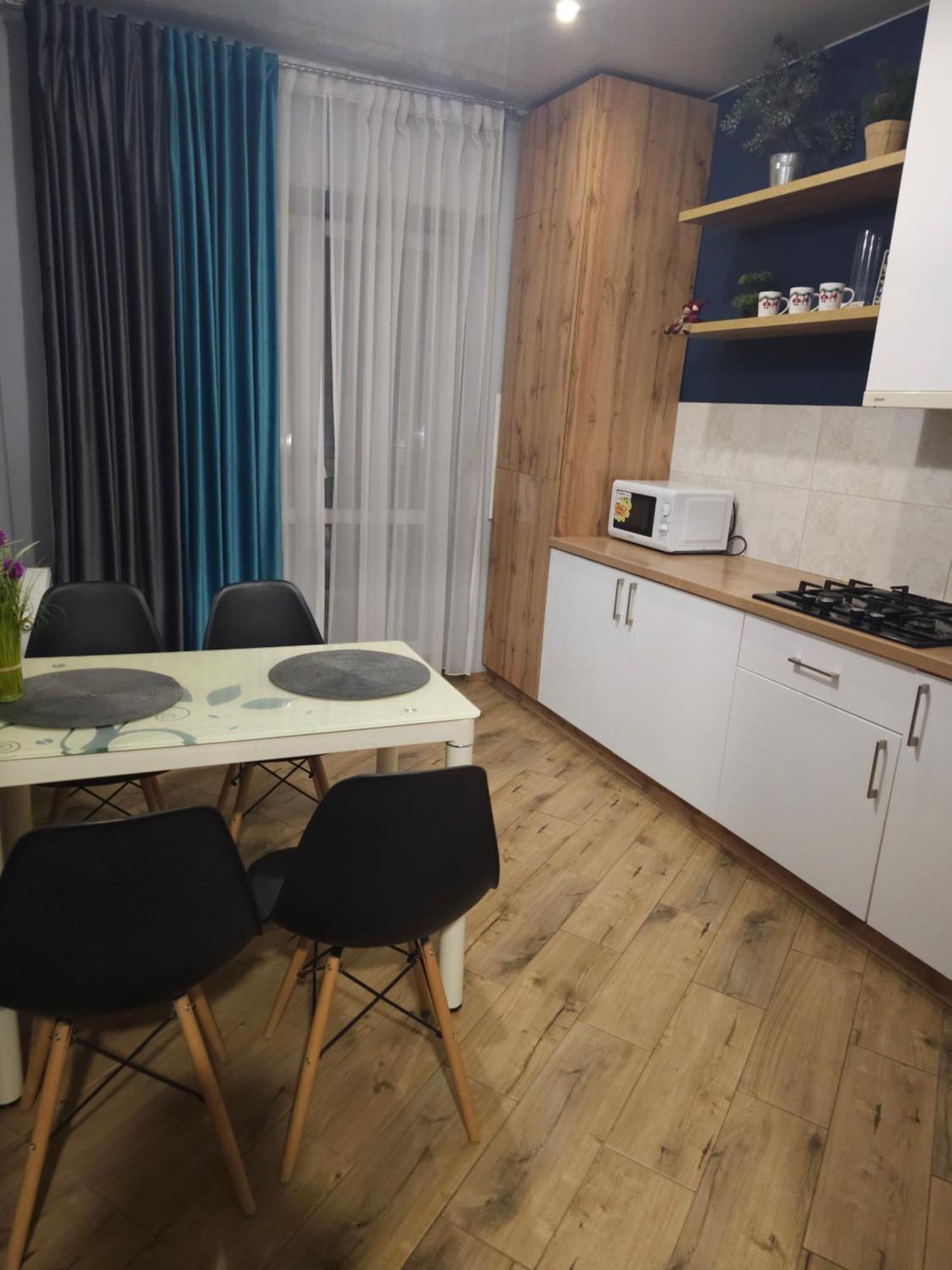 Жк Яровиця Lutsk Luaran gambar